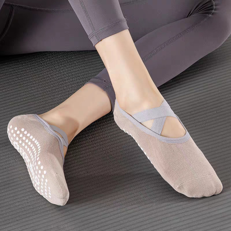 ถุงเท้าโยคะสำหรับผู้หญิงมืออาช - Pilates With Yoga บทวิจารณ์และราคา