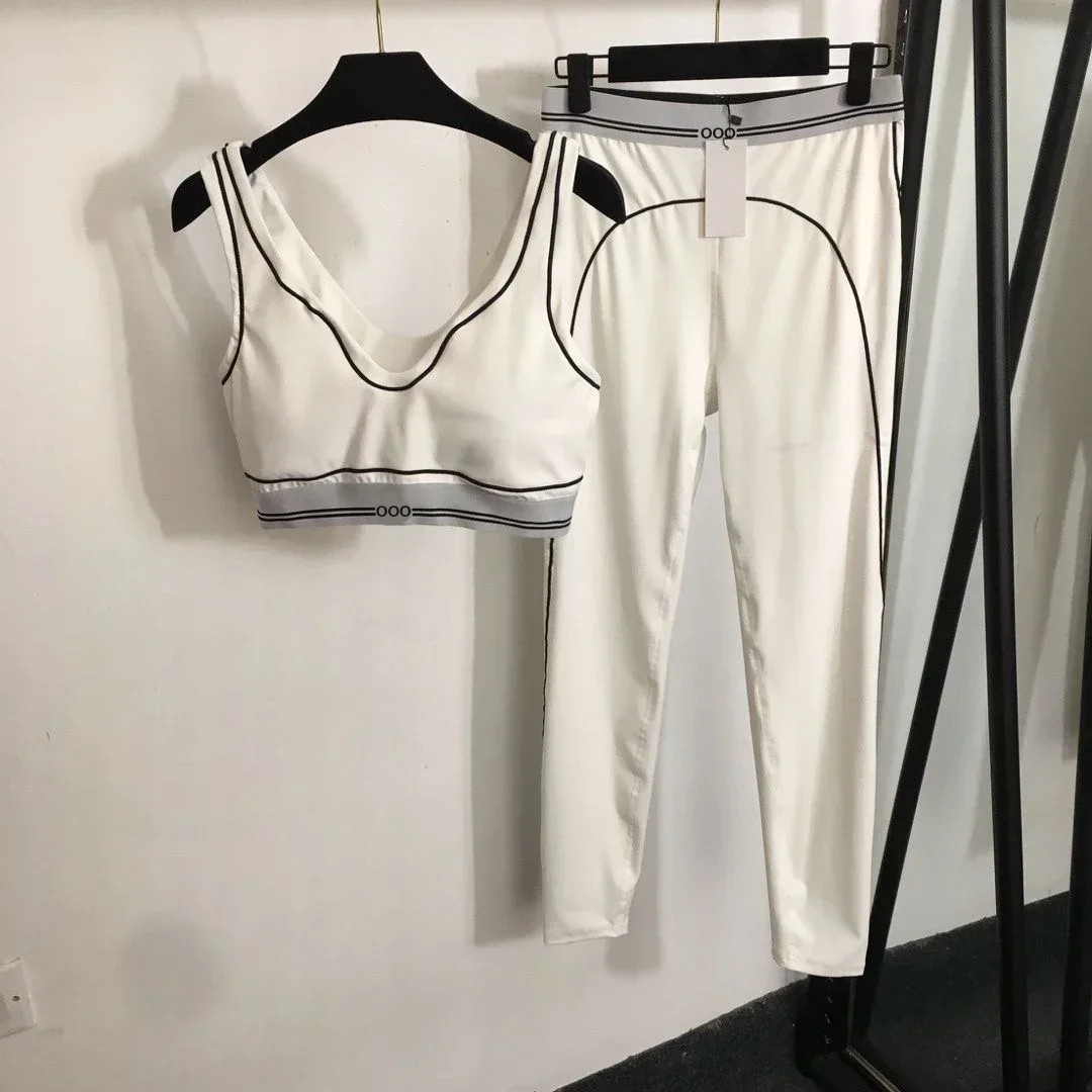 ชุดออกกำลังกายสองชิ้น เสื้อกล้ - Pilates Yoga Stretching บทวิจารณ์และราคา