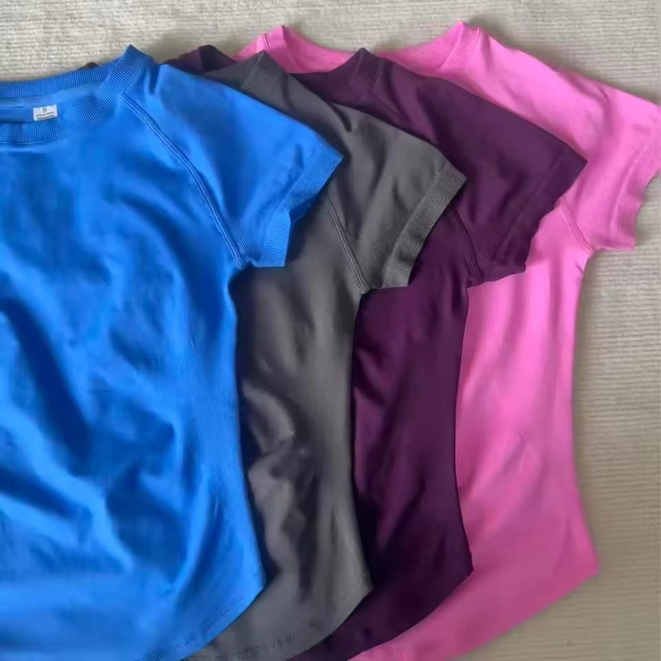 เสื้อกีฬาผู้หญิงฟิตเนสอิมแพคท์ - Pilates Yoga Top บทวิจารณ์และราคา