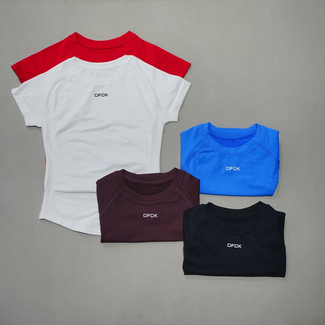 เสื้อยืดกีฬาผู้หญิง ระบายอากาศ - Pilates Yoga Top บทวิจารณ์และราคา